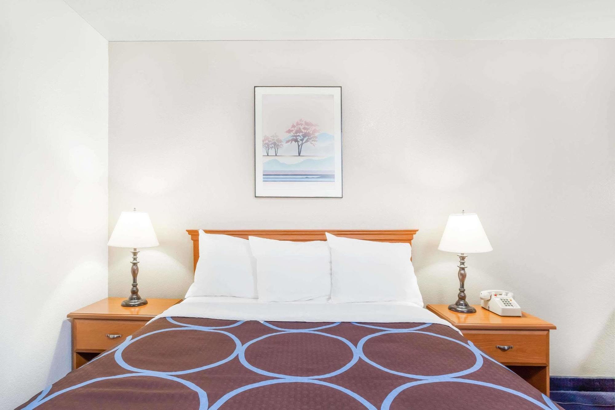 Super 8 By Wyndham Montgomery Maybrook Buitenkant foto
